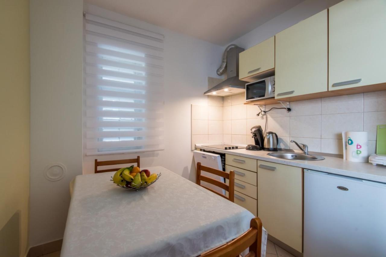 Apartman Na Stanovima Задар Экстерьер фото